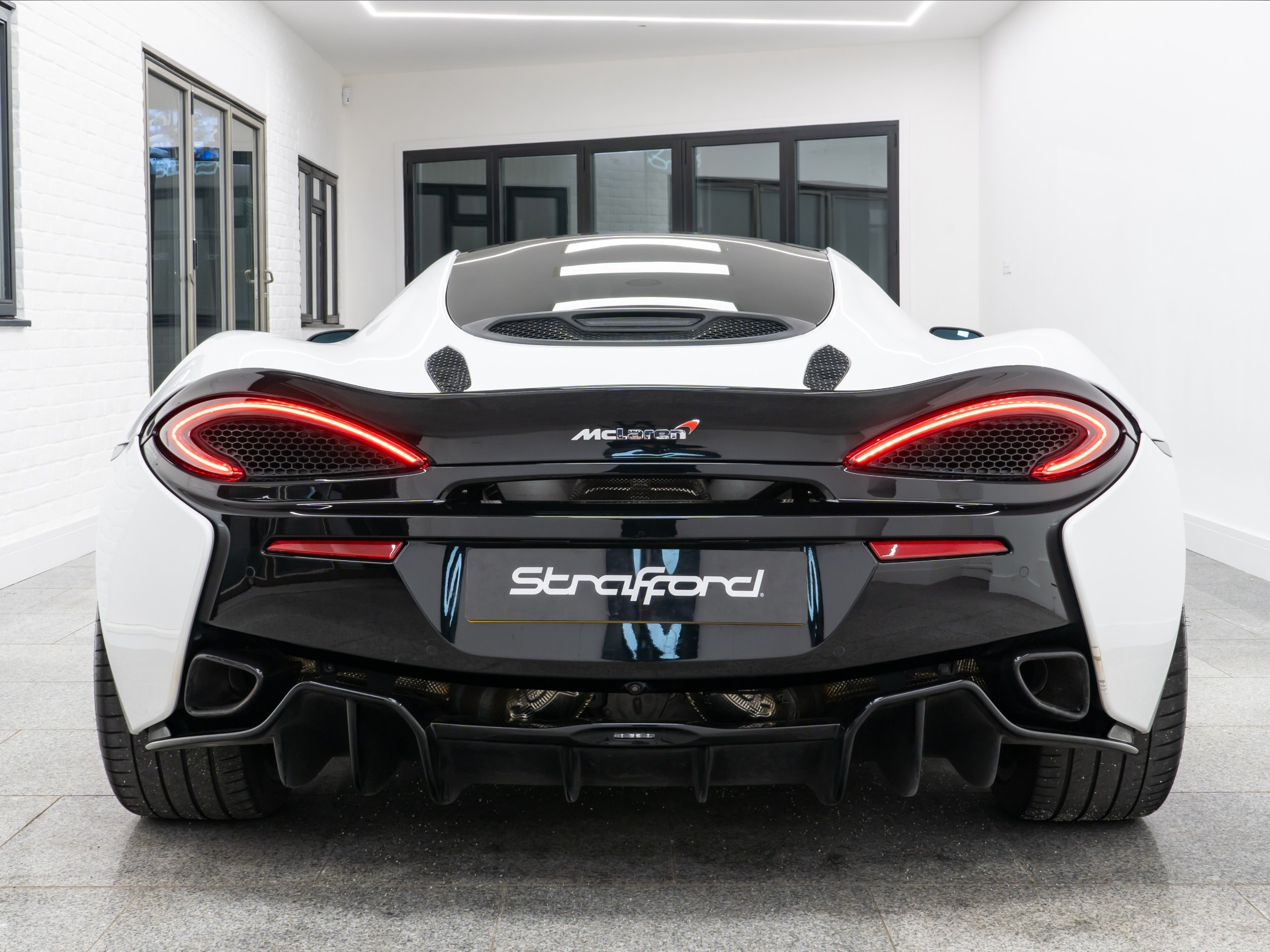 Used 2018 McLaren 570GT V8 2dr SSG Auto for sale in Brighton, East