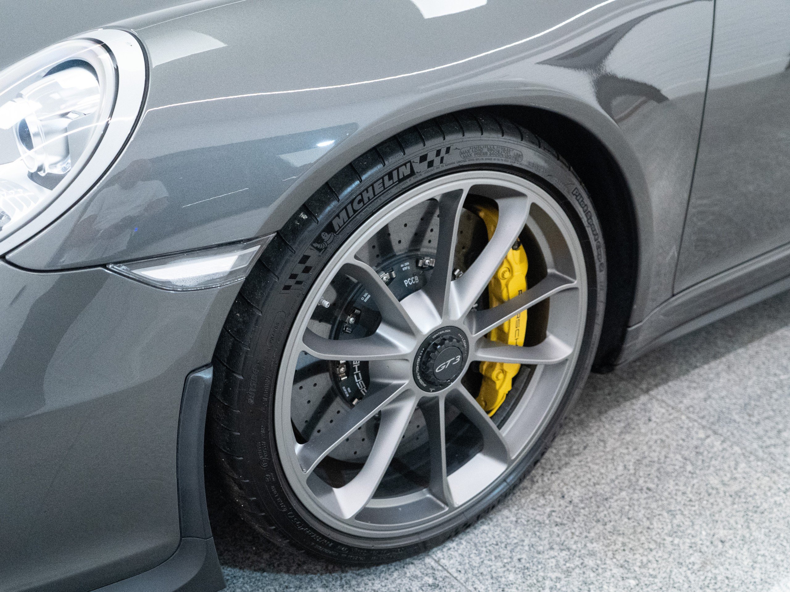 Used 2014 Porsche 911 GT3 Clubsport 2dr PDK for sale in Brighton, East