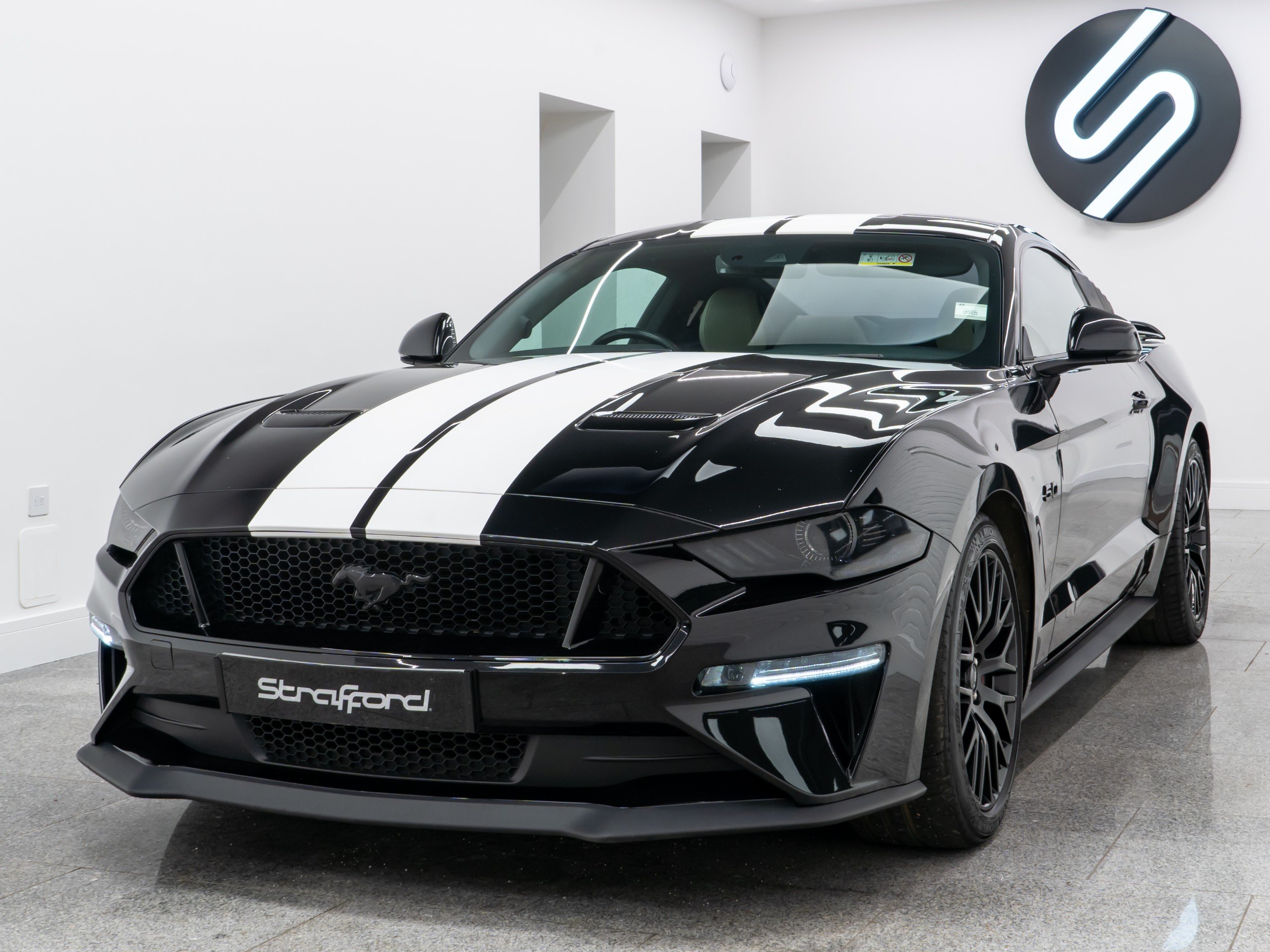 Used 2018 Ford Mustang 5.0 V8 GT 2dr Auto for sale in Brighton, East